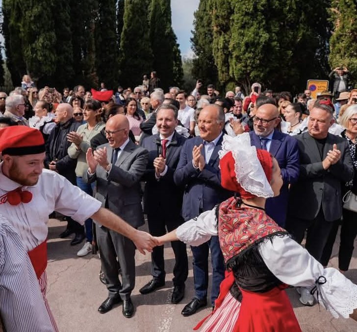 Laurent Merengone tweet media