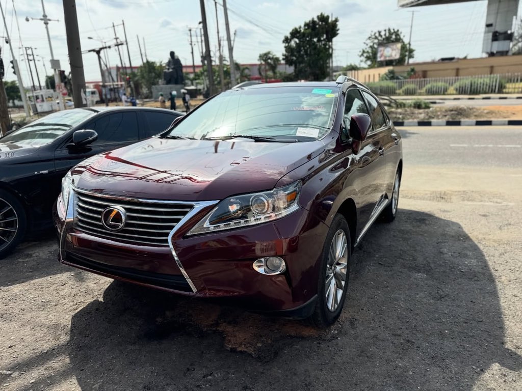 adams_auto01's tweet photo. New machine alert 🔥🔥🔥
Brand: Lexus
Model: RX 350
Year: 2014
Price: DM
Transmission: Automatic
Condition: Foreign Used
Phone/WhatsApp number: 08132824705
Location: Lagos
#adams_auto01 
#ikeja 
#lagos #dealer #viral https://t.co/Vzbi89m0Zx