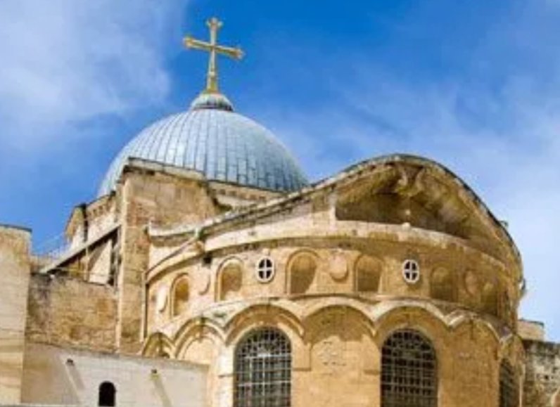 Christine Niles tweet media