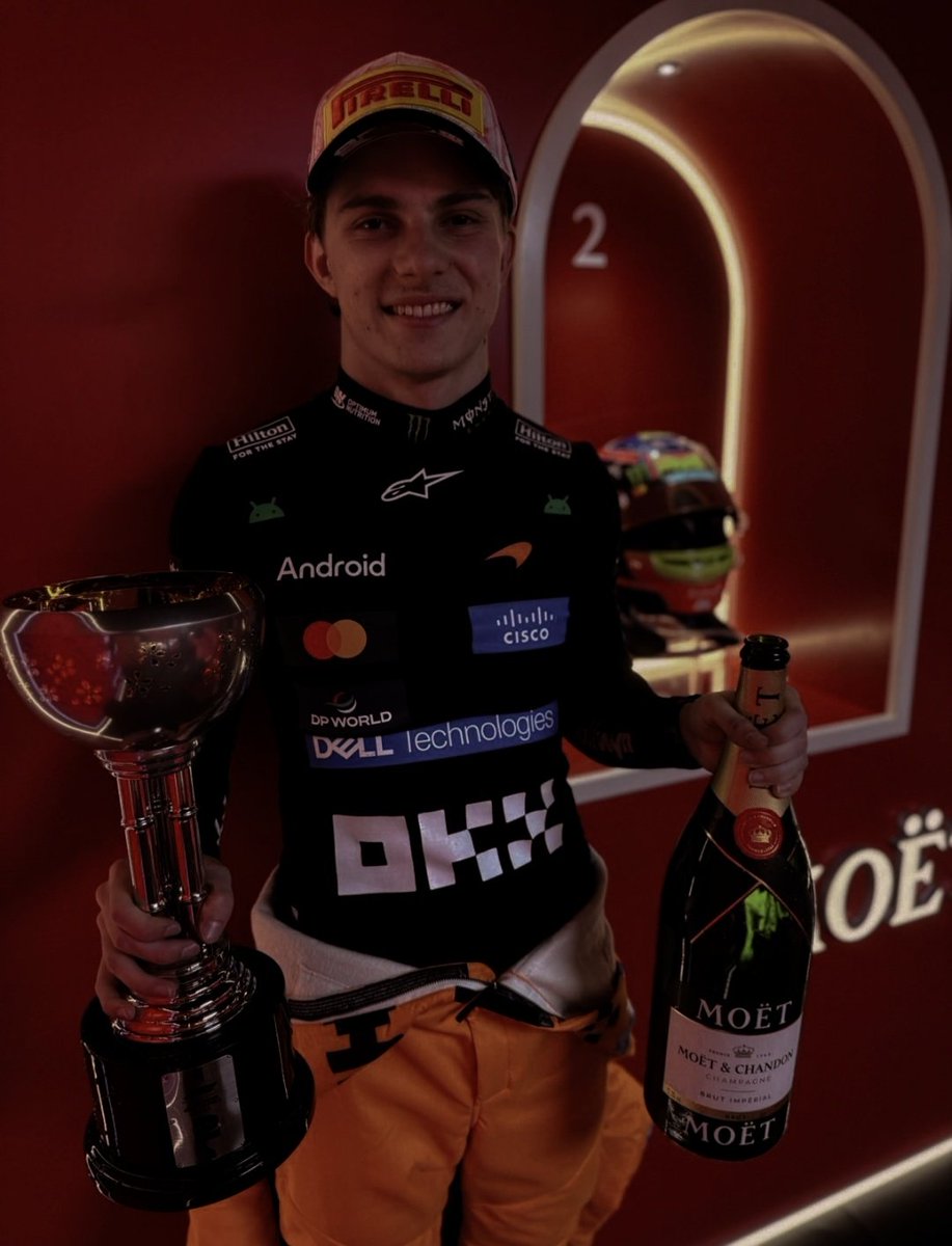 ๐ .๐๐ฃ.๐๐ญ.๐ญ โธยน tweet media