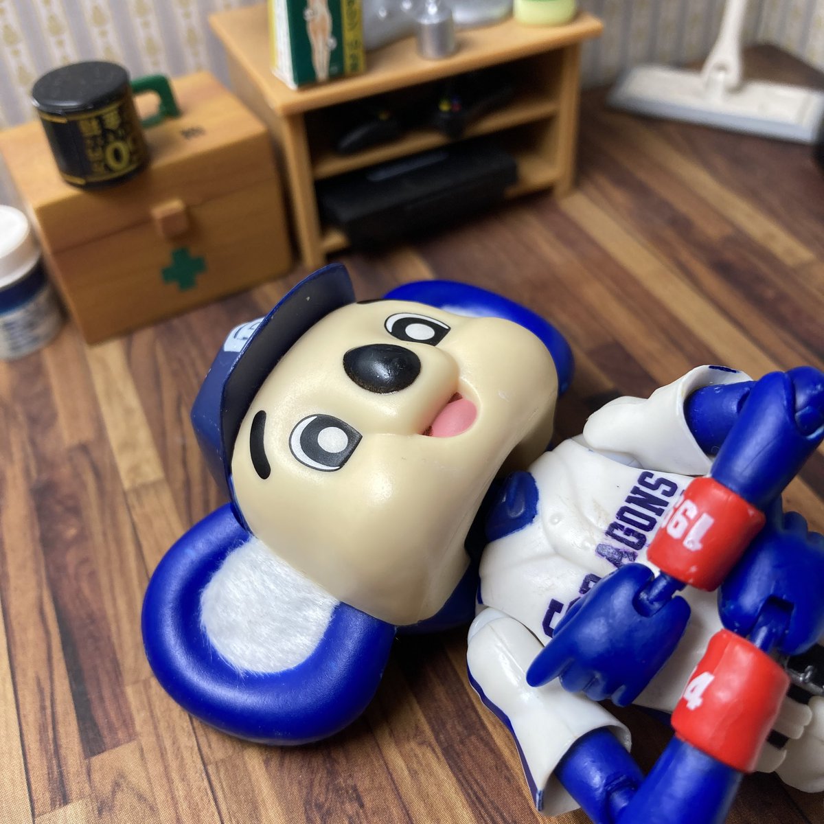 中日勝利でドアラにごはんbot tweet media