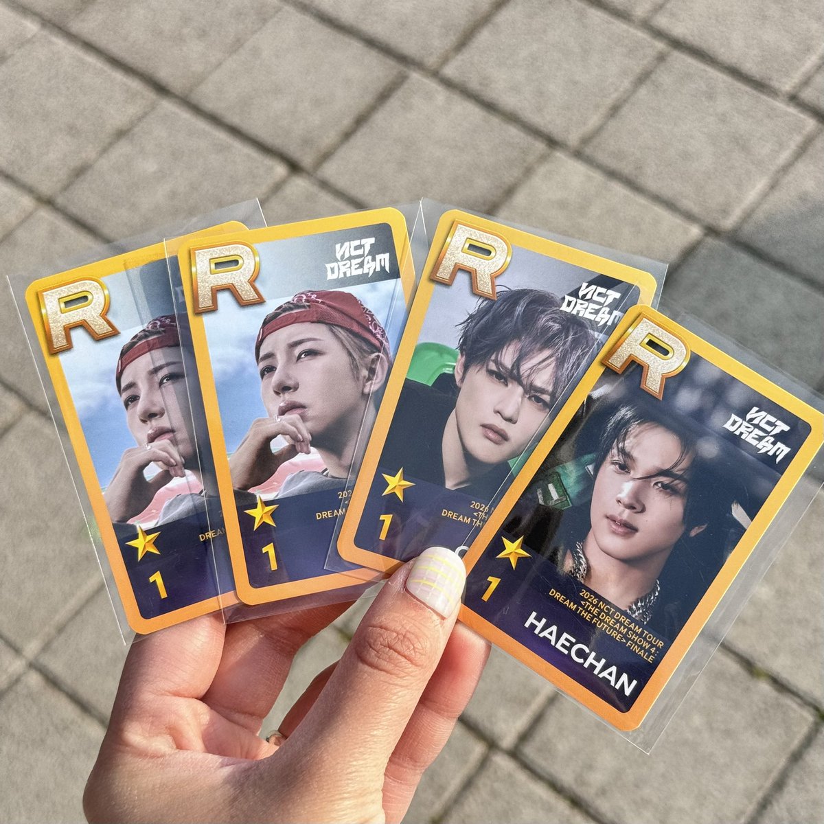 onmys__mile2's tweet photo. ꒰ plz rt – แลกการ์ด ꒱ ⁺◟✿

ꕤ the dream show 4 finale - future the dream : การ์ด super star smtown event ꕤ

me : แฮชาน อินจุน เฉินเล่อ
💚 : มาร์ค

สนใจแลก dm ค่า ᰔᩚ #ตลาดนัดnct #ตลาดนัดอซท #ตลาดนัดnctdream #ตลาดนัดอซทดรี��� #superstarsmtown #ssm การ์ดเกม https://t.co/zTvIXG3kEU