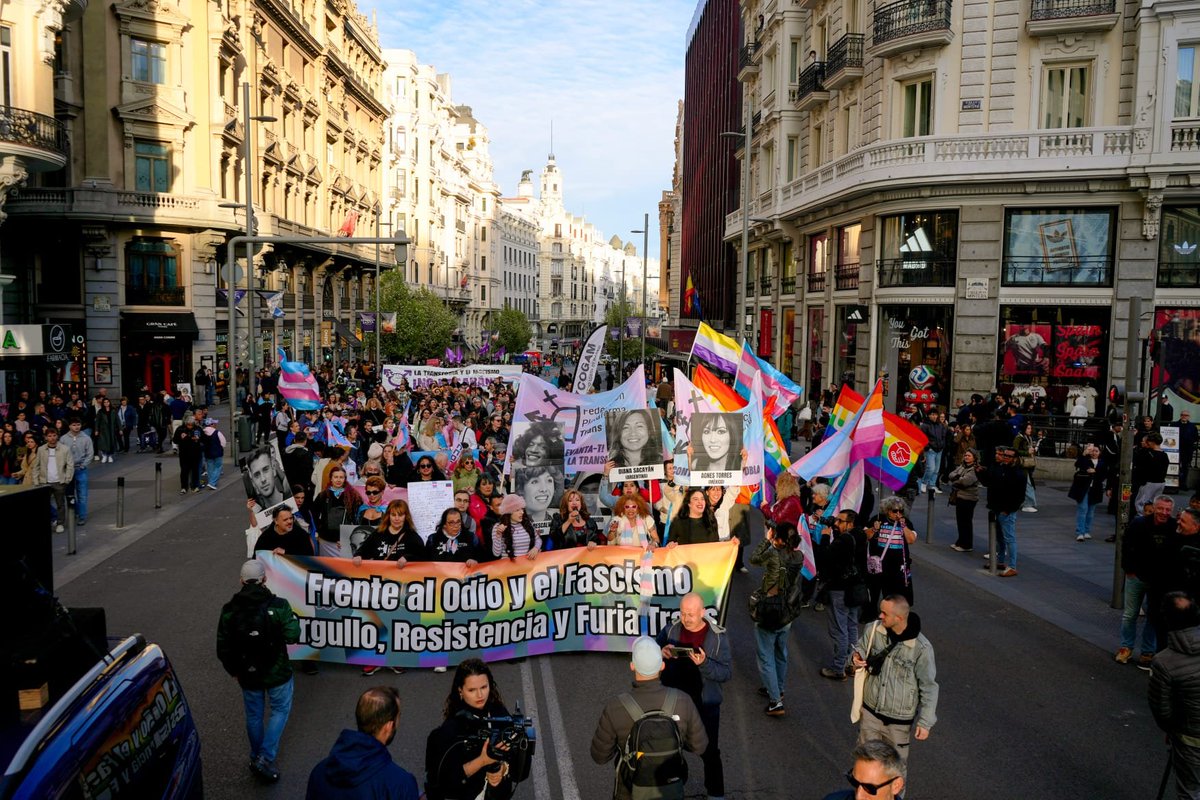 DiarioSabemos's tweet image. 🟥 Agresión transfóbica
🚨 Brutal paliza a una joven trans en León: el odio ya no se esconde… se ejecuta.
¿Hasta cuándo la impunidad?
👉 diariosabemos.com/sociedad/cinco…
#LGTBI #TransRights #BastaDeOdio #España #UltimaHora