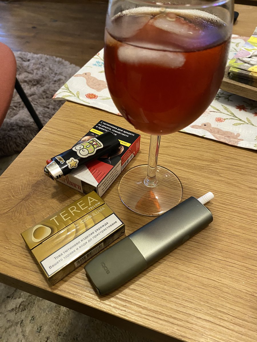 Jane Doe | edtwt tweet media