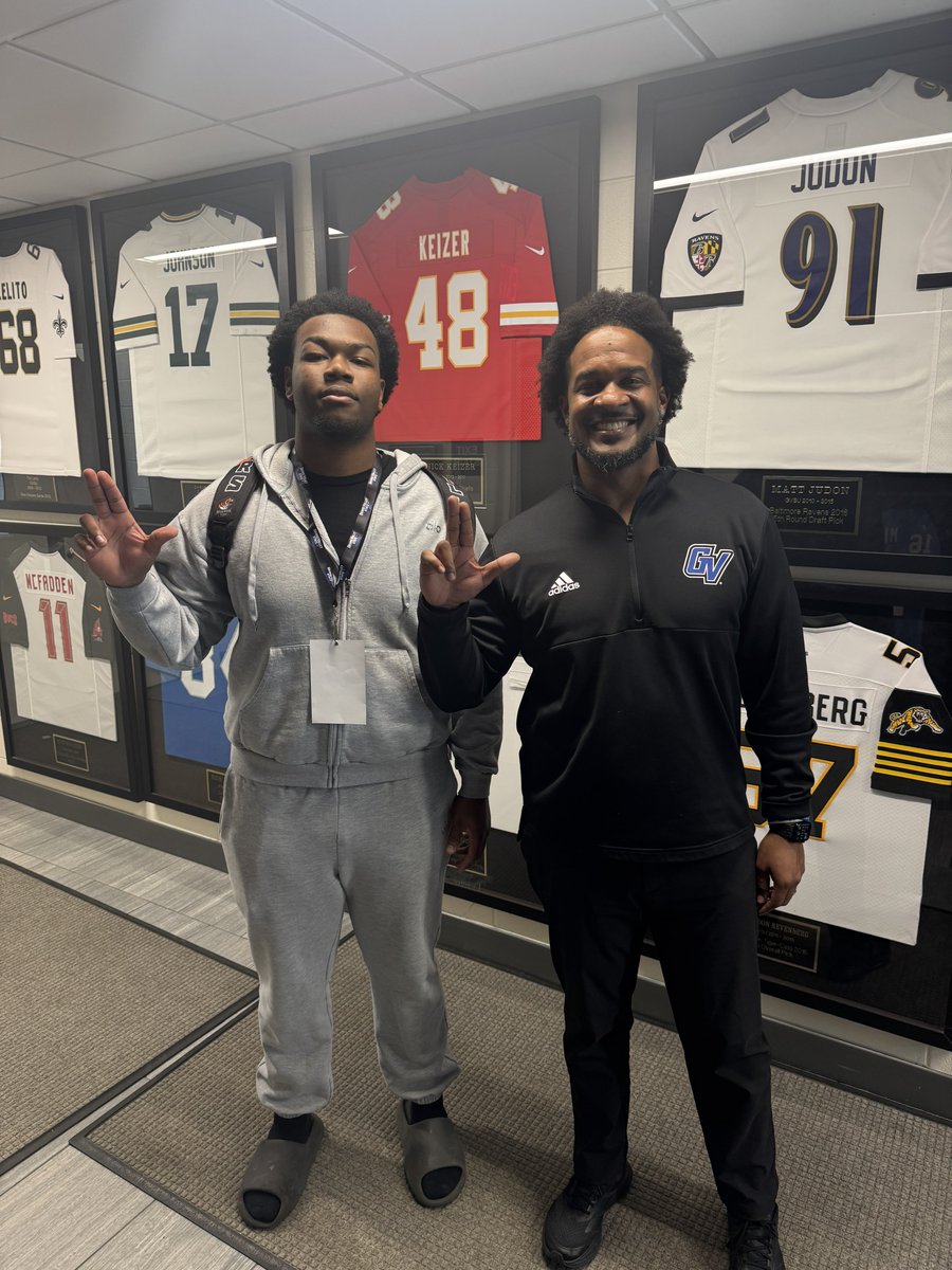 Ryan Hodges | D-Tackle | 2027 | Belleville HS tweet media