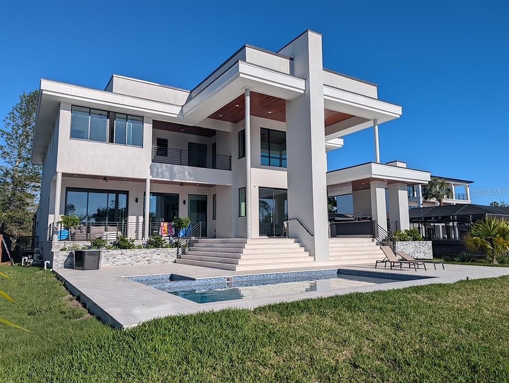 Anthony Close ☀️ tweet media