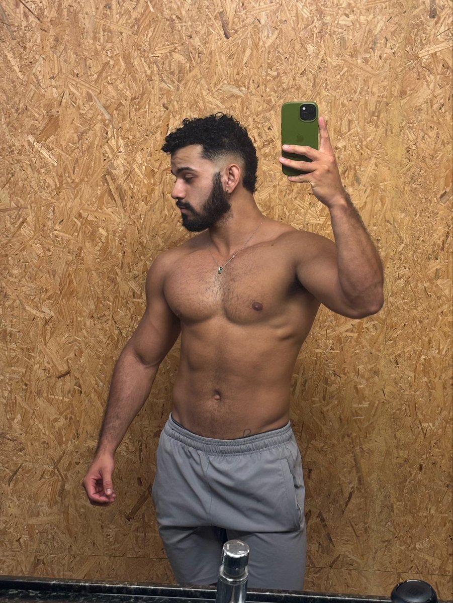 gostoso por foto tweet media