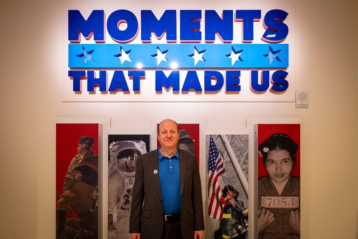 Gobernador Jared Polis tweet media