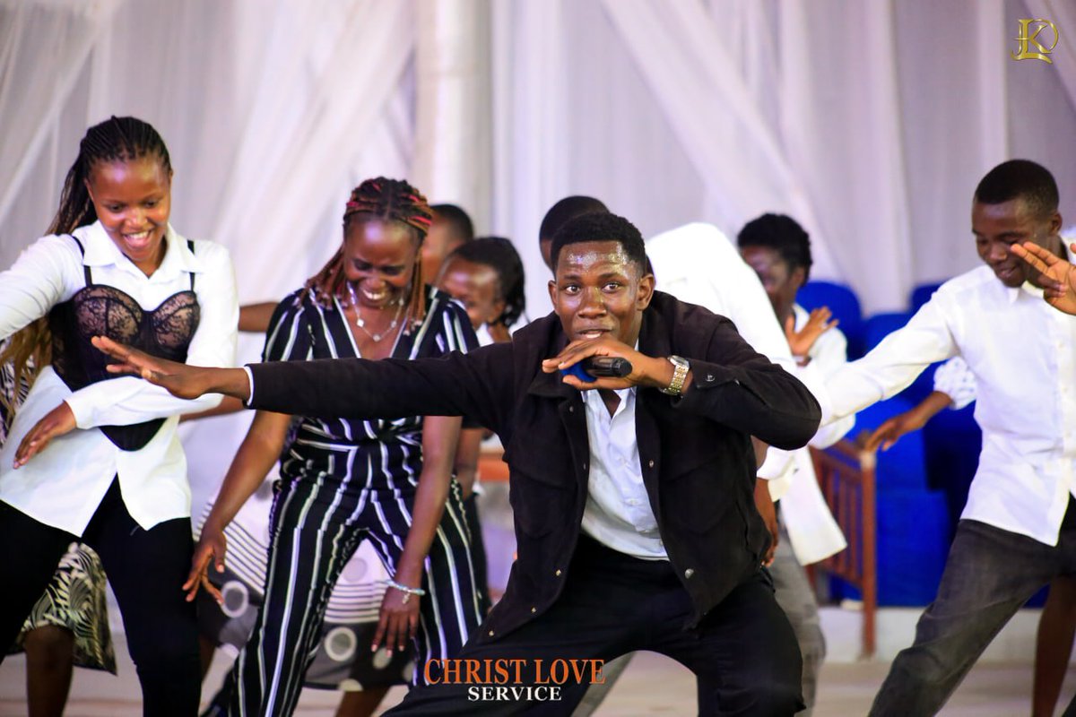 CFCFORTPORTAL's tweet image. Praise moments - The Christ Love Youth Service 

We're Live
shr.pn/CHRIST-LOVE-LI…

#LiveStream
#YouthService
#ChristLove
#CFCFortPortal