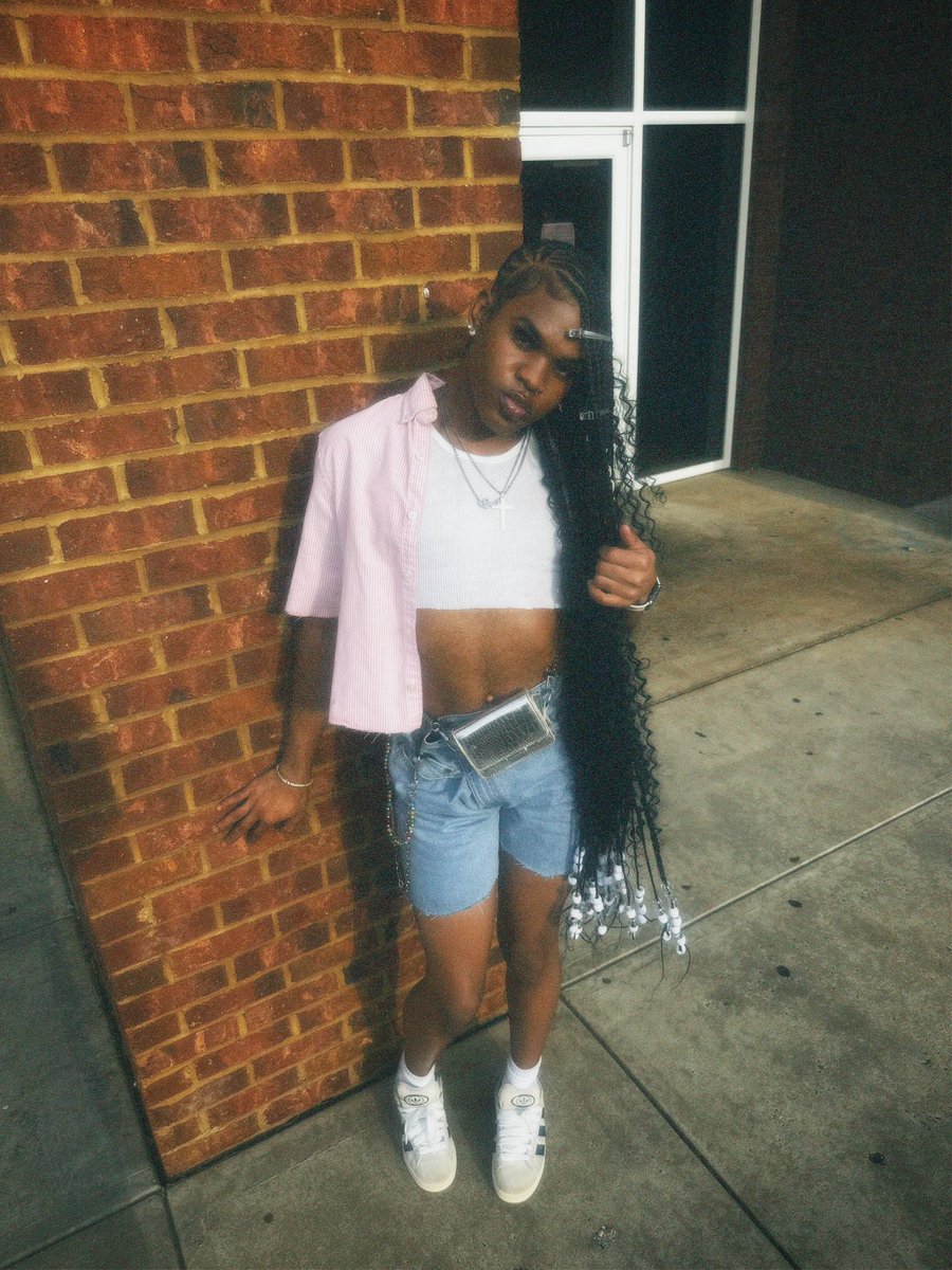 corey.🌺 tweet media