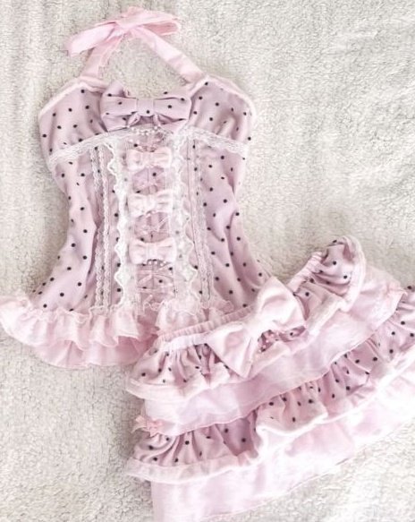 vani◞ lian tweet media