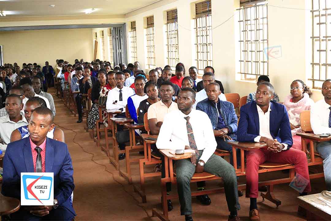 Akamumpa Zobias tweet media