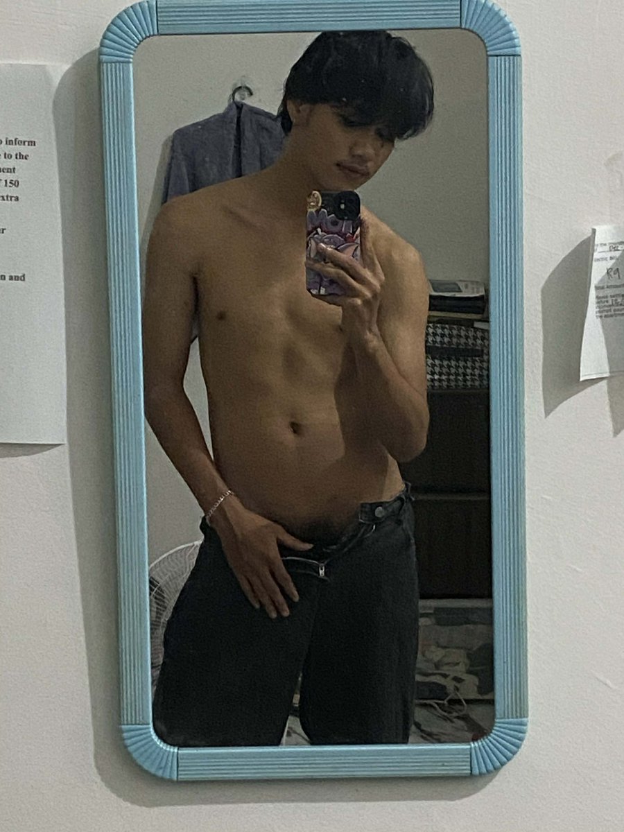 hiro tweet media