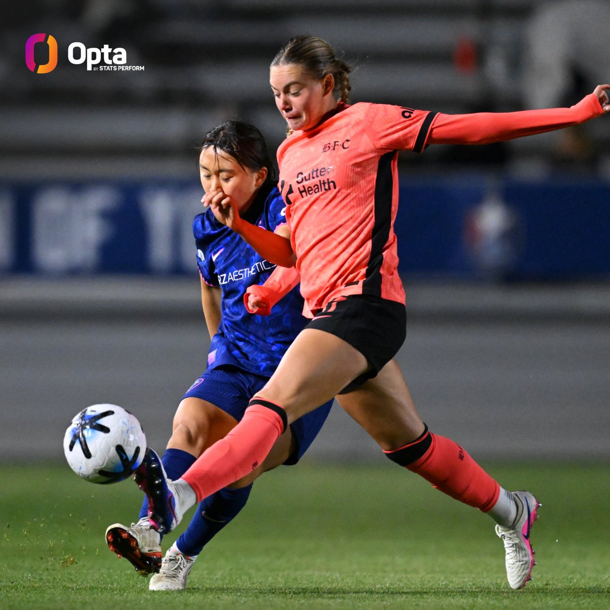 OptaJack's tweet photo. 2 - A player 18-years-old or younger has recorded multiple goal contributions in a regular-season match three times in #NWSL history.

@wearebayfc's Alex Pfeiffer is responsible for two of those (March 14 vs. Denver, Saturday vs. North Carolina). Skills. https://t.co/FXGWbtsyar