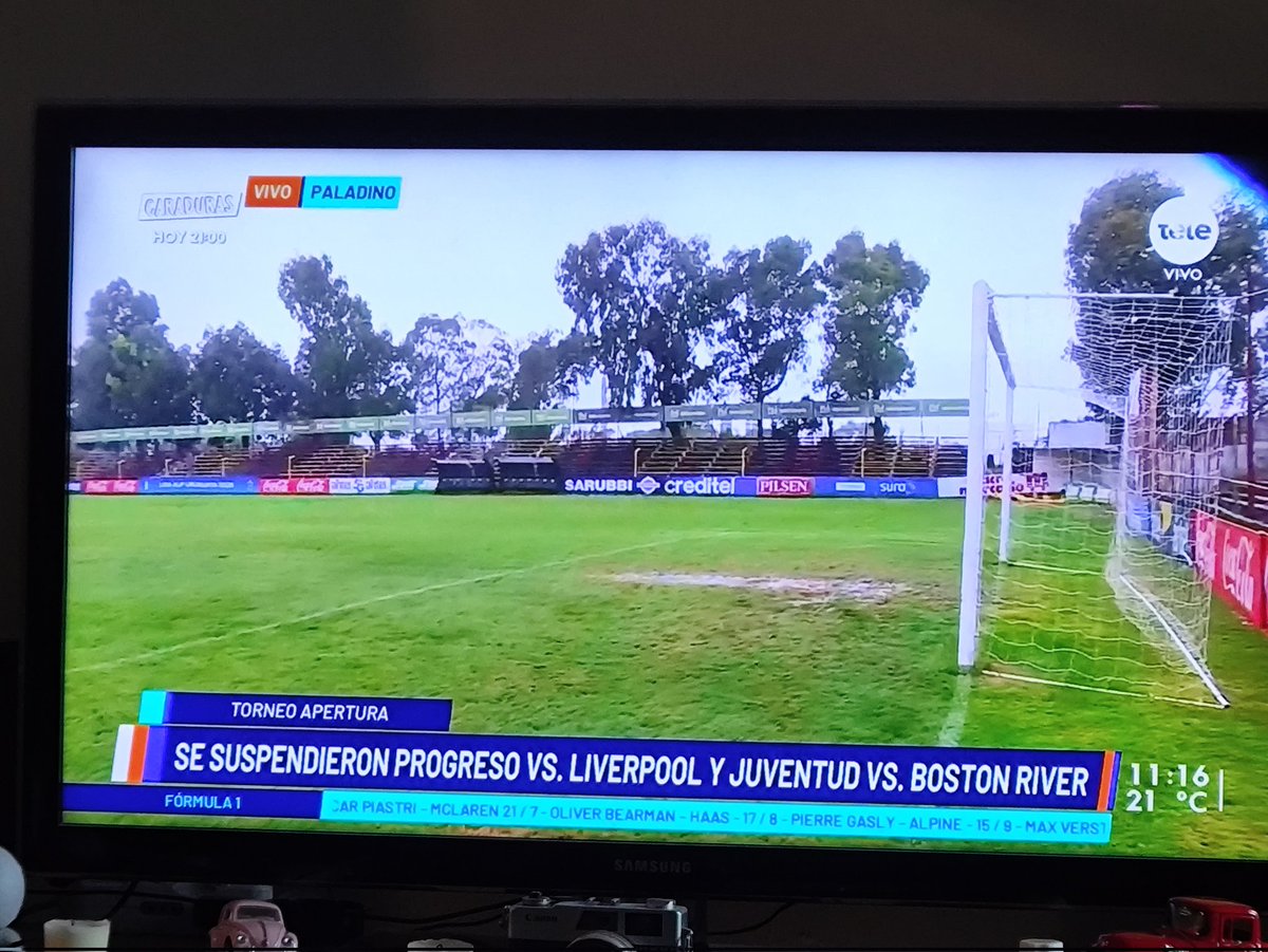 "la cancha está para jugar" tiró el periodista, hay un charco en el área chica donde está el golero, PRIMERA DIVISIÓN