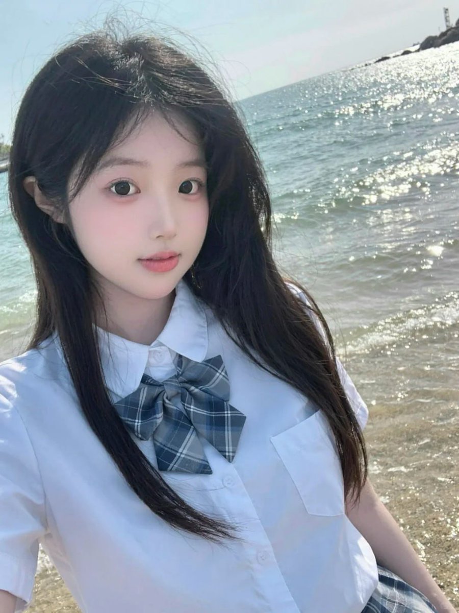 jinxi5200's tweet photo. #曉彤162cm/Ccup/46kg/19歲
#幼齒嫩妹 #外表清純可愛 
小鳥依人黏人愛撒嬌 https://t.co/ATT9AXDEYH