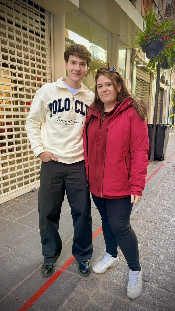 𝑏𝑒𝑙𝑒𝑛 𝑠𝑎𝑛𝑐ℎ𝑒𝑧 🪐🧡 tweet media