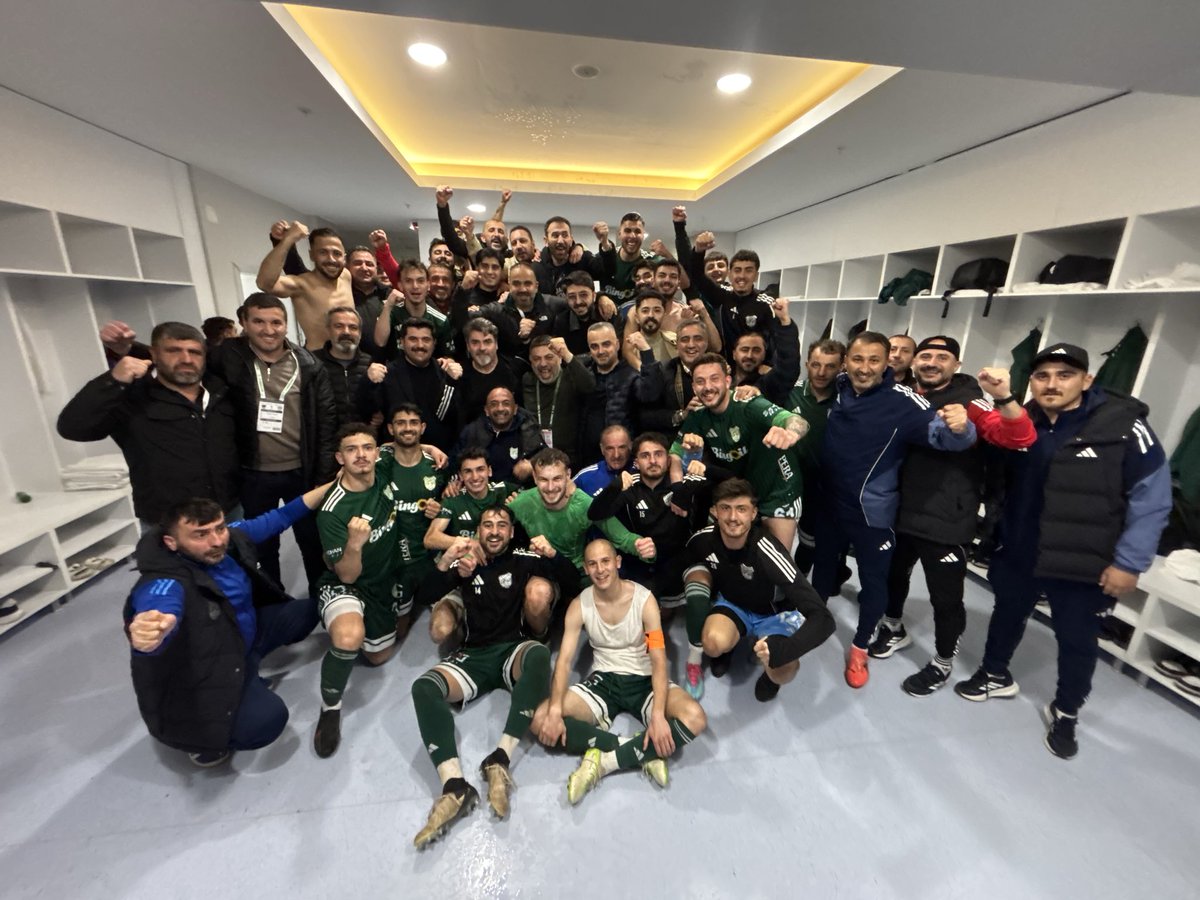 BingolsporFk's tweet photo. Galibiyet Pozumuz💚🤍 https://t.co/AUQRaA2gSo