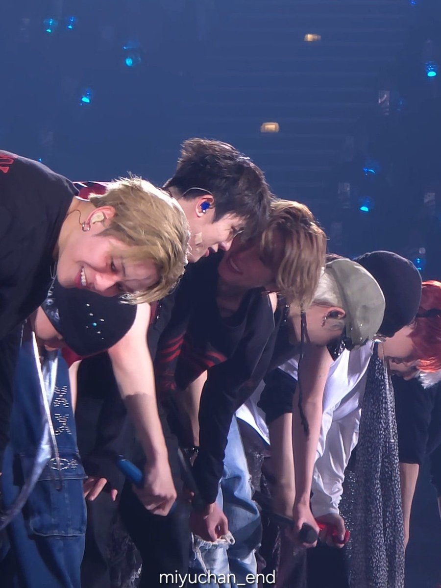 おこめ tweet media