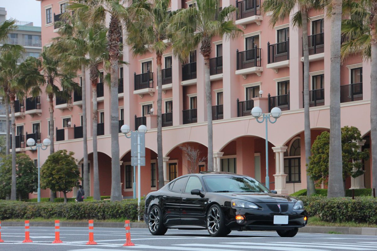 Japanese car spotter tweet media