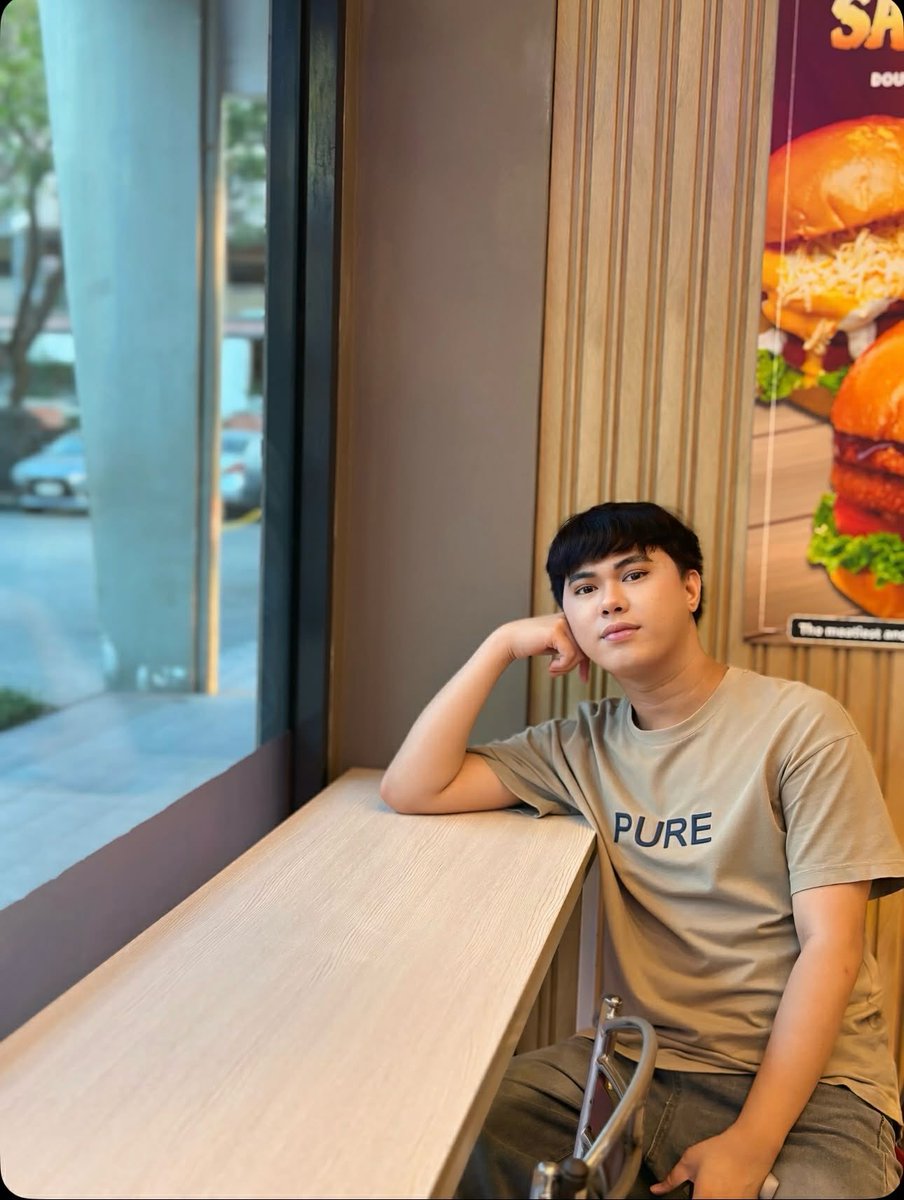 MIGGY🪽 tweet media