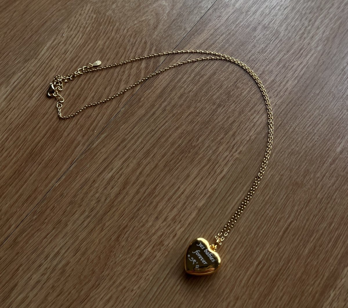 oceane 🦢 tweet media