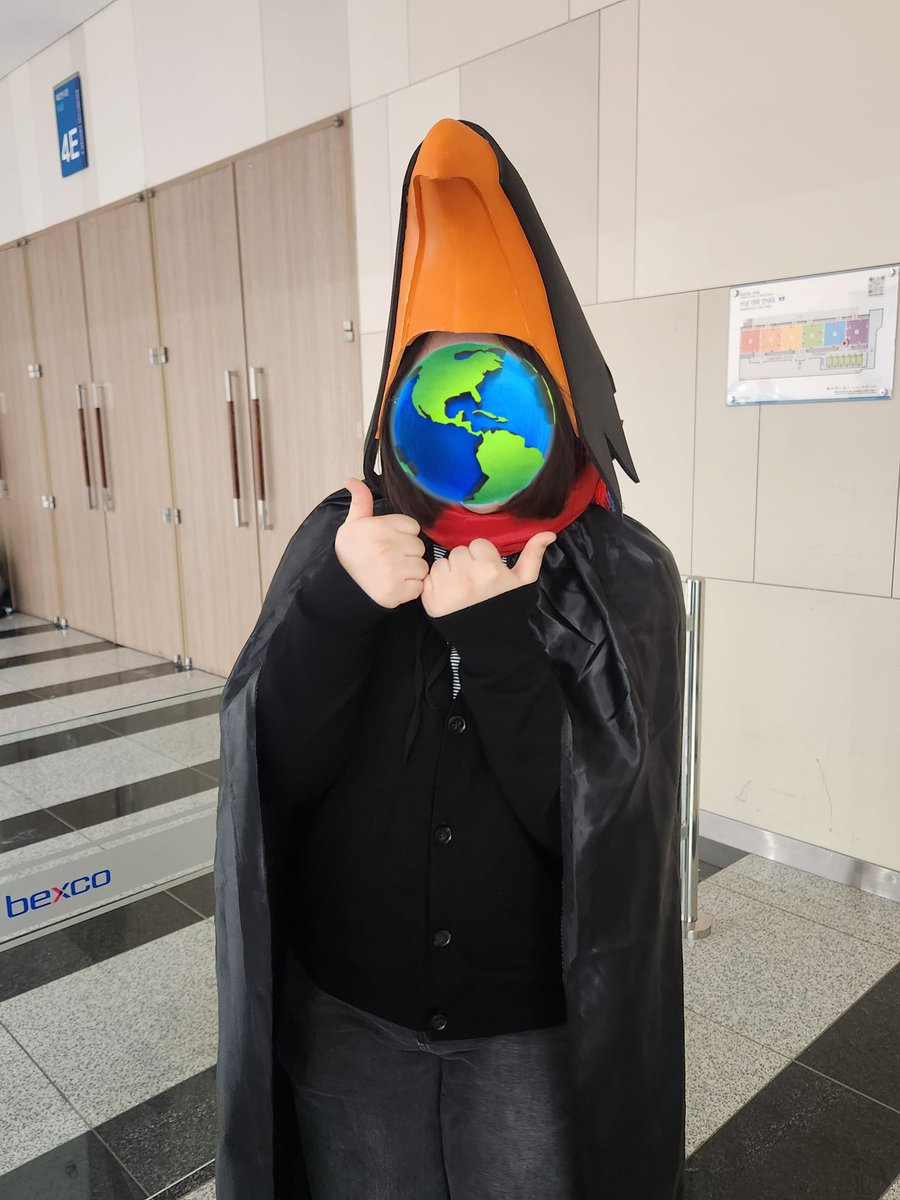 융🐬3부코 일 tweet media