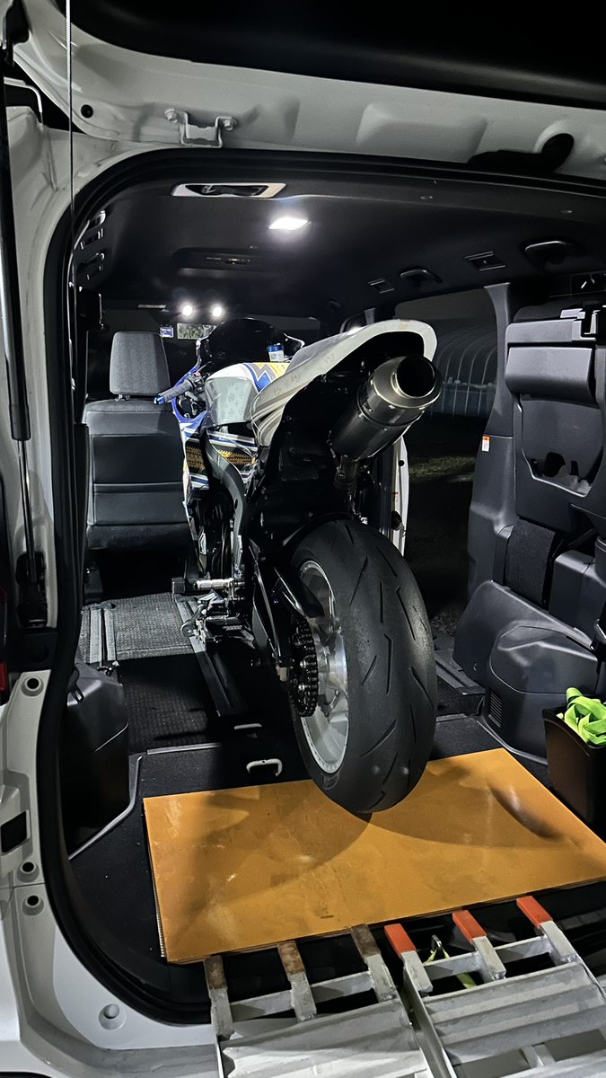 ARCC information tweet media