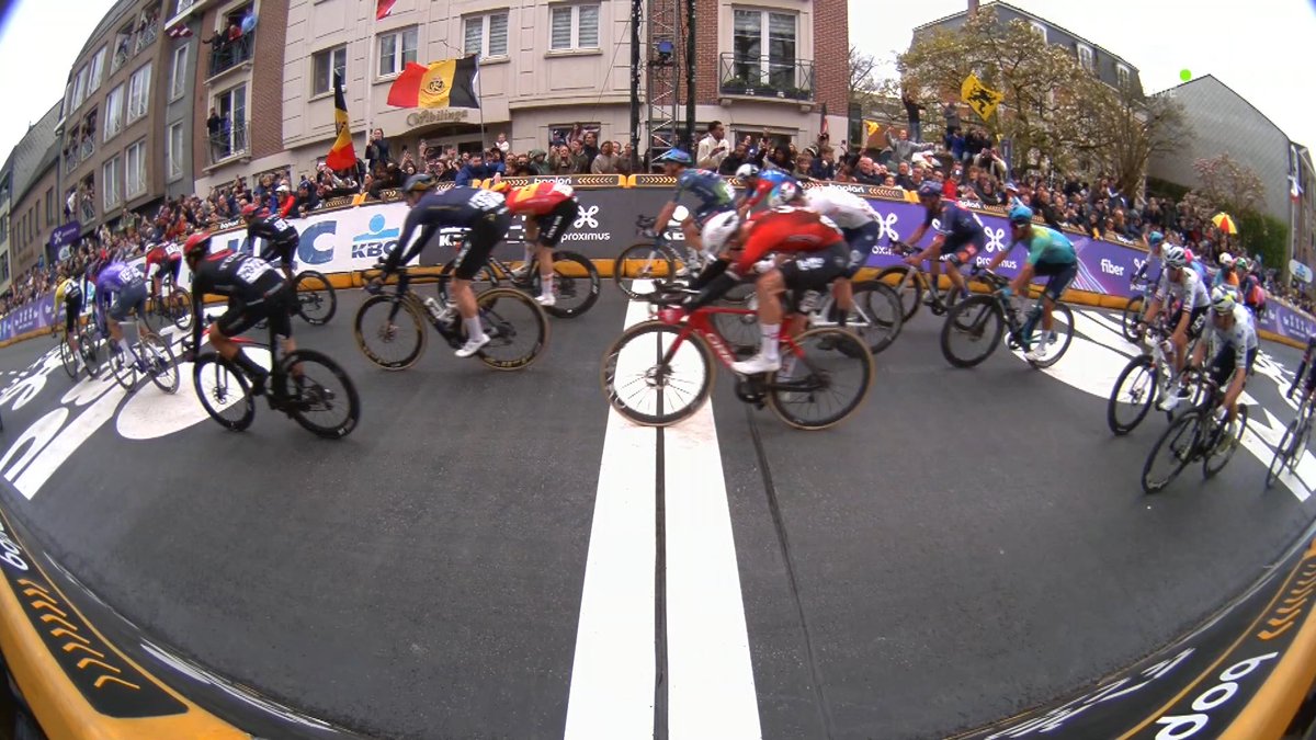 A2y4Ruedas tweet media