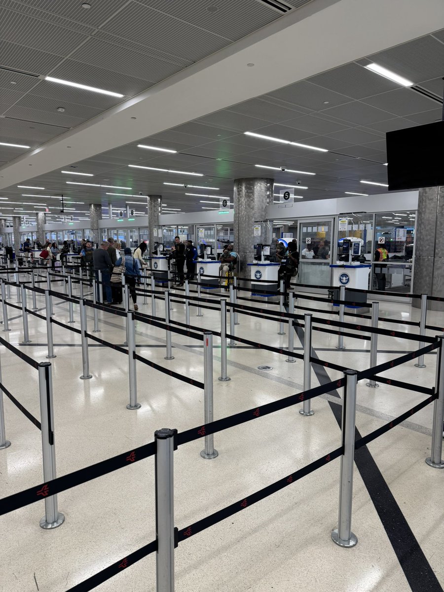 Angela Ganote tweet media