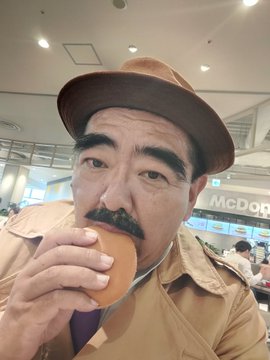 Mr.カーネル tweet media