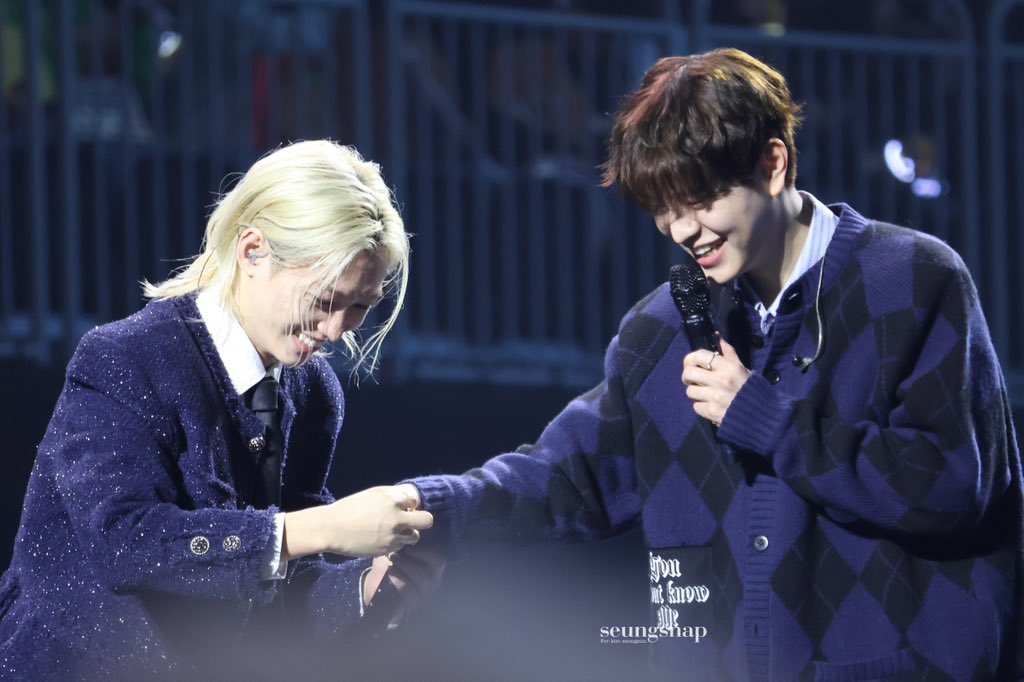 SEUNGSNAP | 승스냅 🐶📸 tweet media