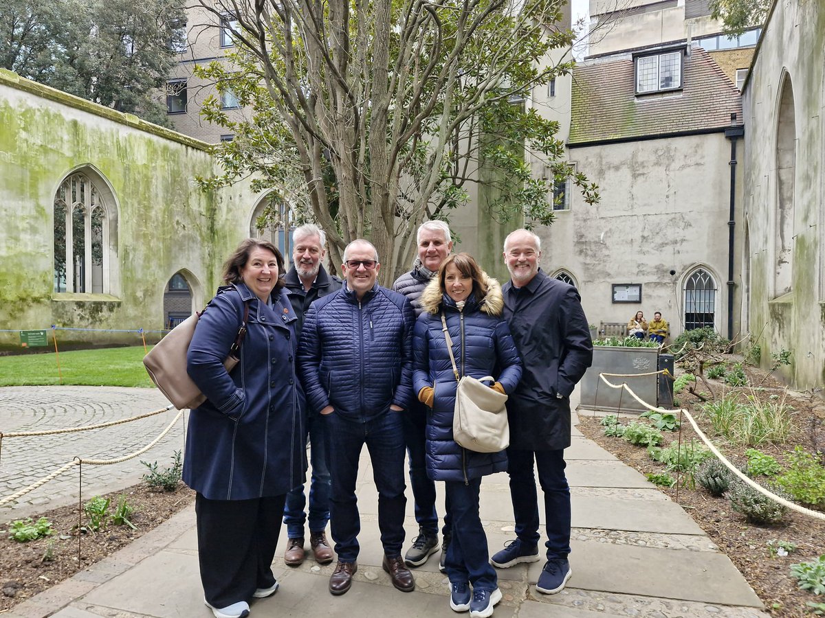 Susan Baker tweet media