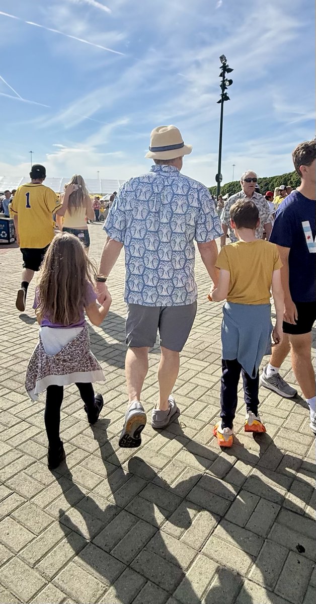 DCPDad's tweet photo. Took a handful of my grandkids to see the @TheSavBananas at Angel Stadium. What a night. 

Baseball, yes—but also nonstop laughs, dancing, and memories I know they’ll hang onto.

Proof that when you focus on joy and experience, everyone wins. 🍌⚾ Thank you @YellowTuxJesse https://t.co/7EoLDwytR2