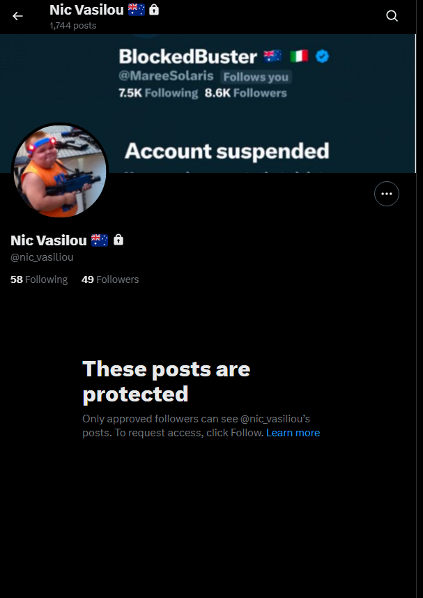 Razor1640's tweet image. Like clockwork 🤭

&amp;amp; he deleted posts again #runningscared 🤣

hehe

#whatalife
#weakling
#hidebehindalock
#obsessedfreak
#makingfunofnotharrassingandobssessingoverdaily

@marc0p0l0n1ff1 🤭
@nic_vasiliou 🤣