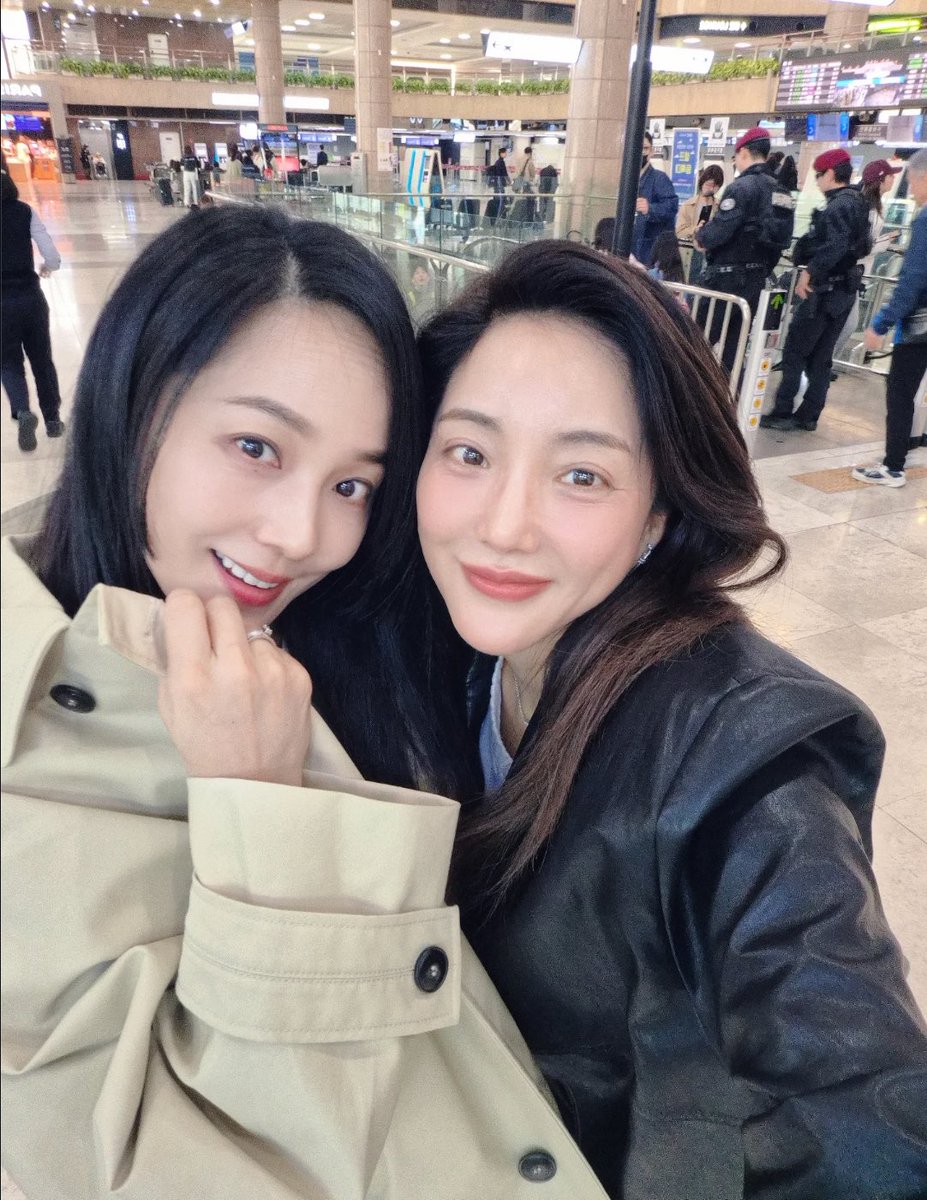 sesS2_'s tweet photo. 성진ㅈㄴ앙이시다…
나도데려가 https://t.co/SDXp8BreNE