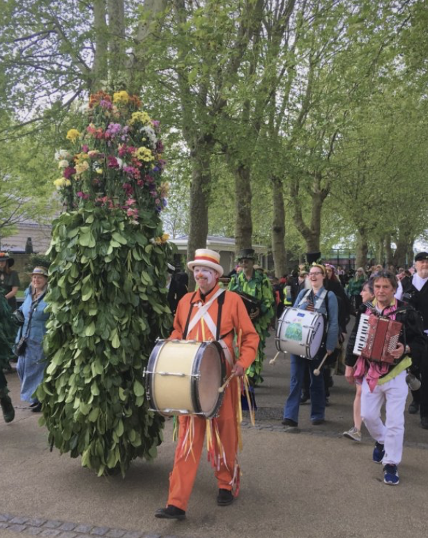 Meirion Jones tweet media