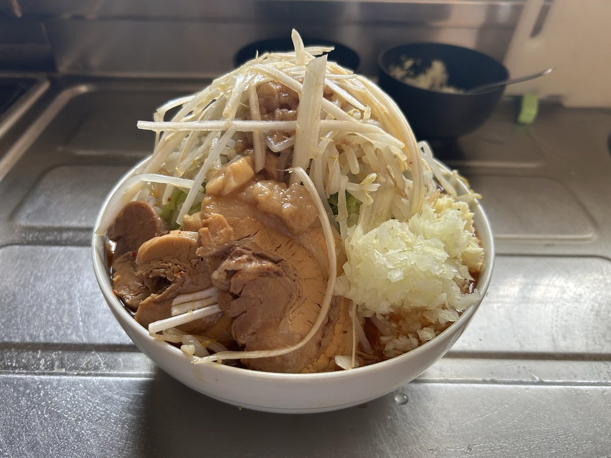 イーオジ tweet media