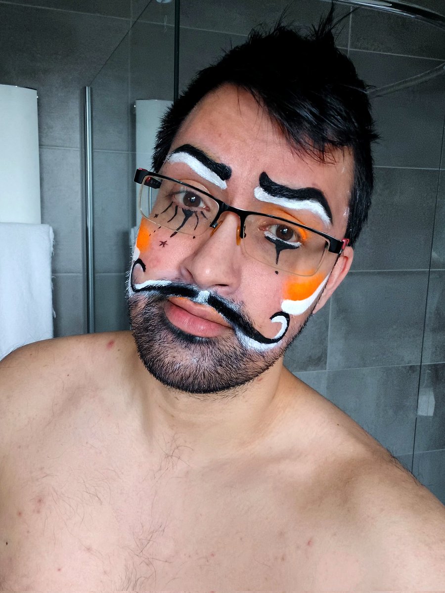 Lukejames tweet media