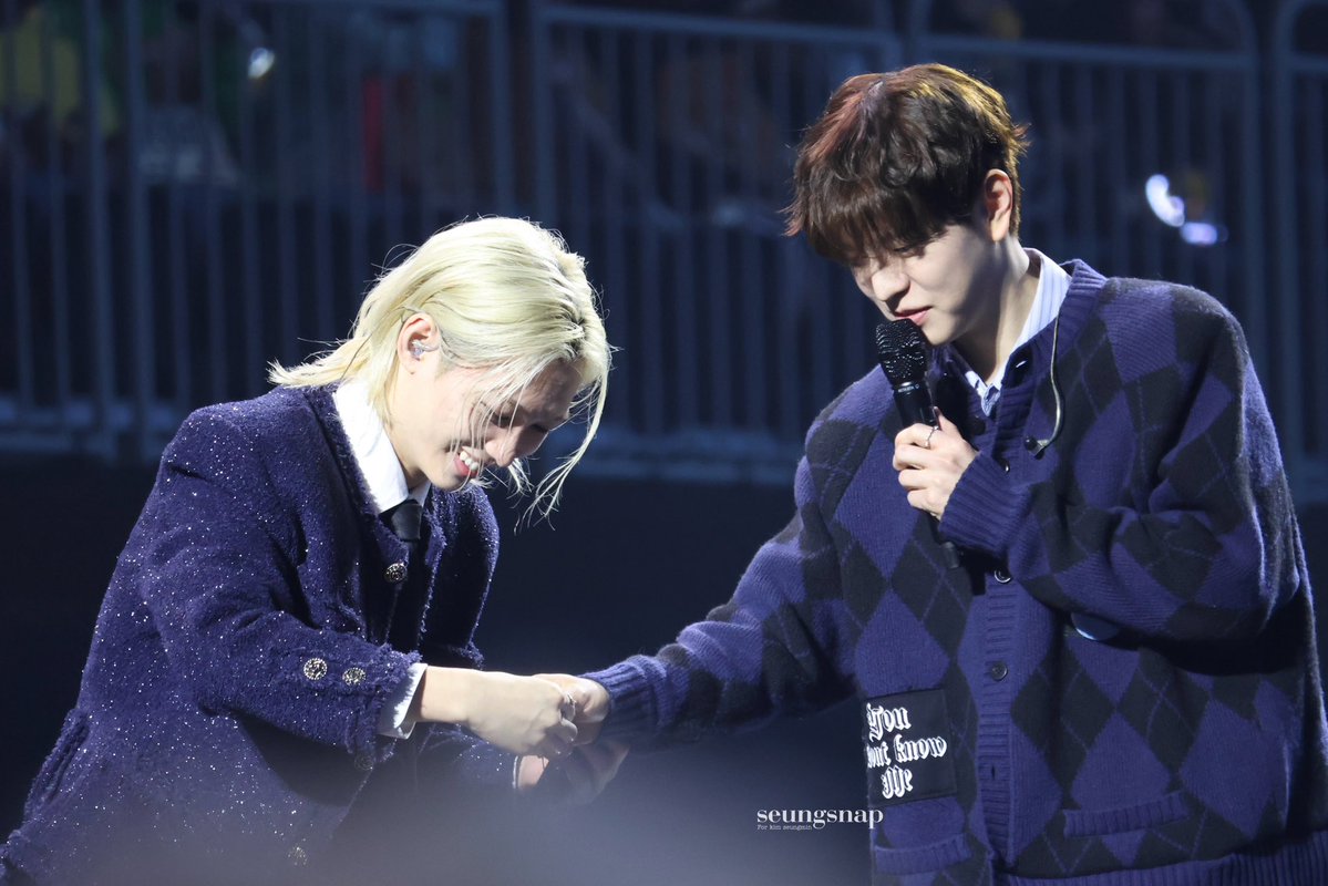 SEUNGSNAP | 승스냅 🐶📸 tweet media