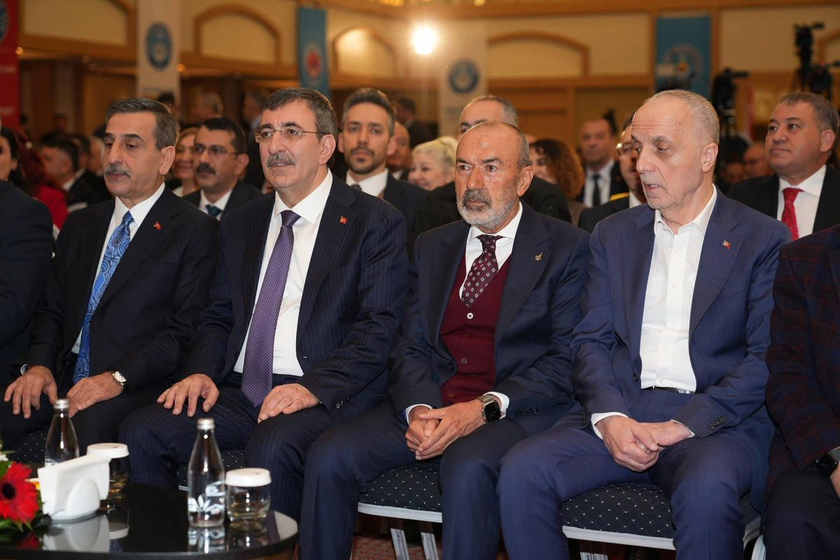 Mustafa N.ALBAYRAK tweet media