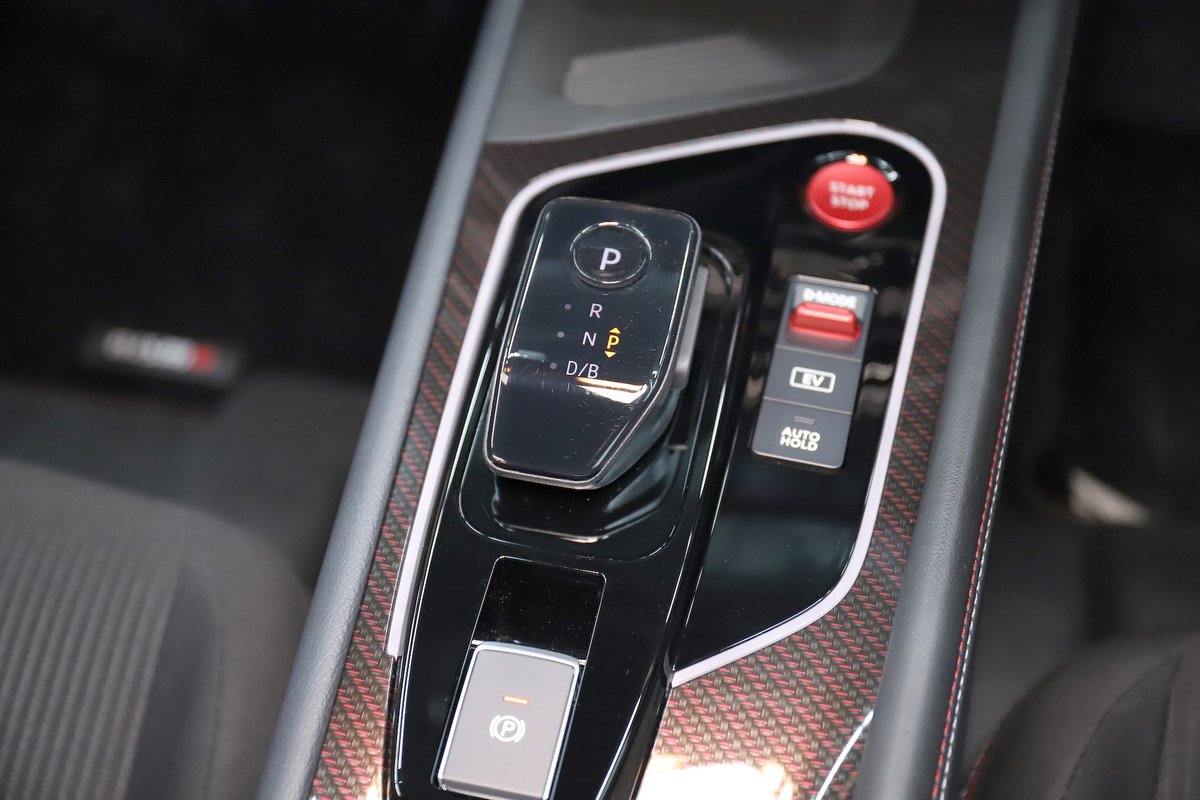 カークリエイティブジャパン tweet media