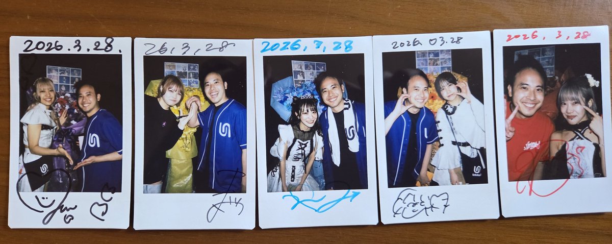 Lazorgunn's tweet photo. Untitled Last Live. Final cheki set. 
These girls gave everything they got on their final stage, and the fans reciprocated it on the floor fantastically. What would've normally been a somber time, maintained the joyful aura you'd expect from #Untitled. Thank you for everything. https://t.co/2TUEG5EteD