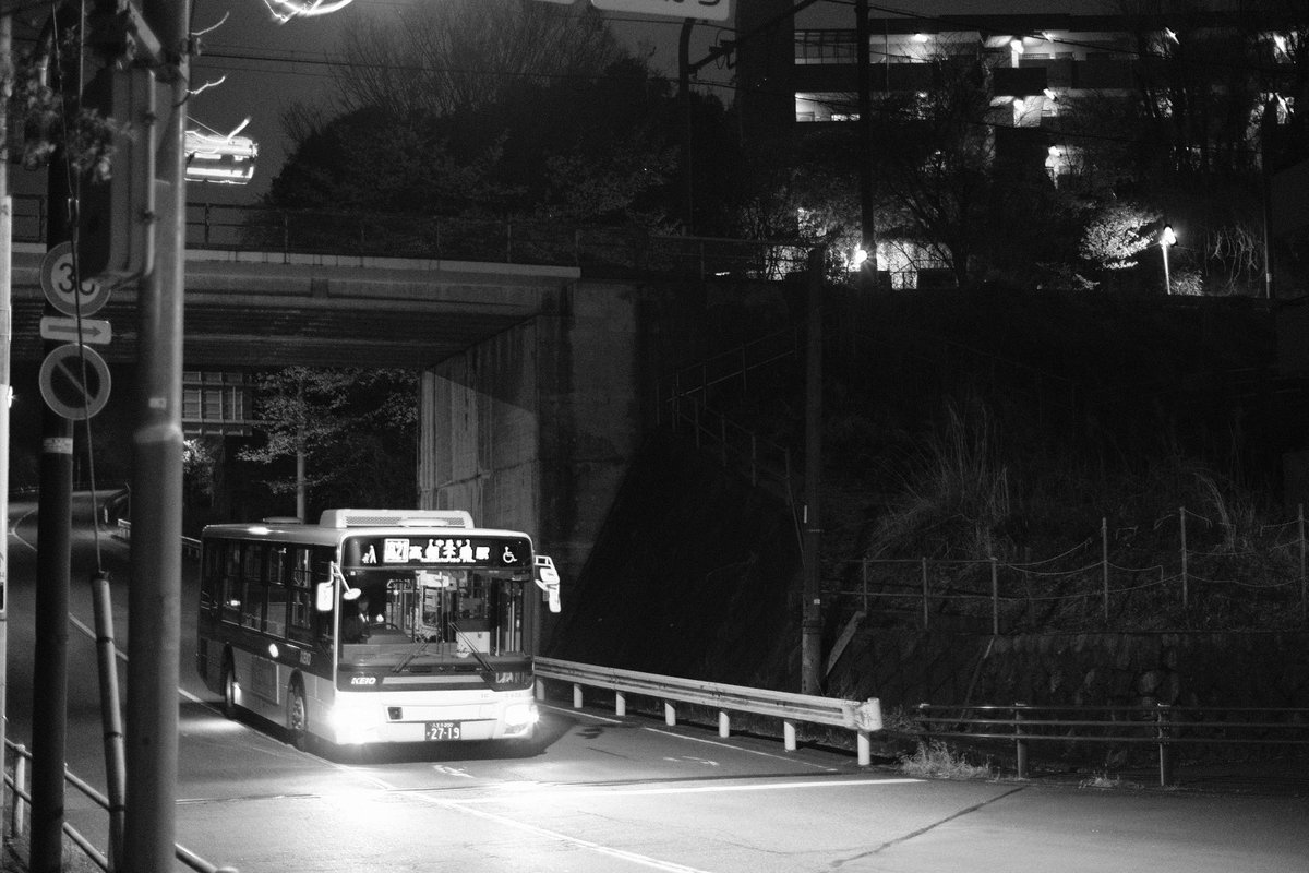 よおきい tweet media