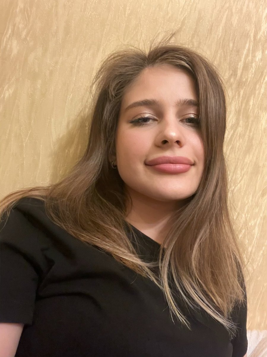 alexabelonix's tweet photo. born to be a dictator 

forced to be a woman https://t.co/itNRC6Y3se