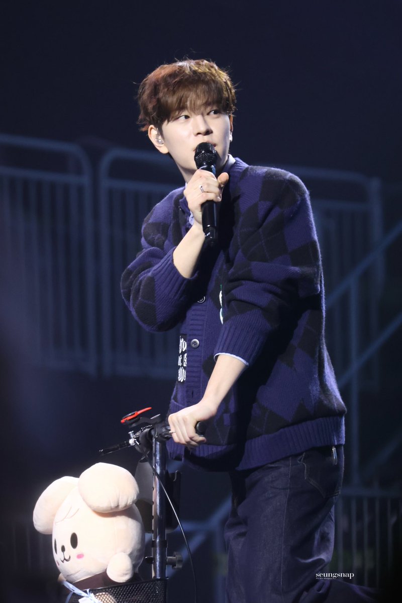 SEUNGSNAP | 승스냅 🐶📸 tweet media