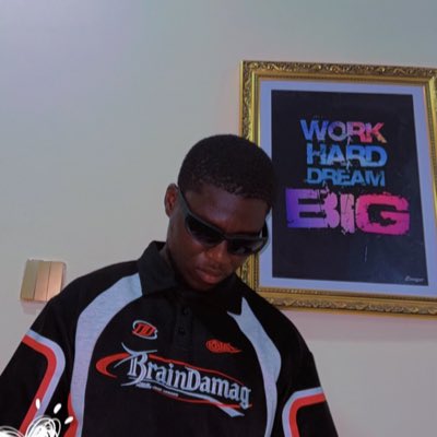Big Tee tweet media