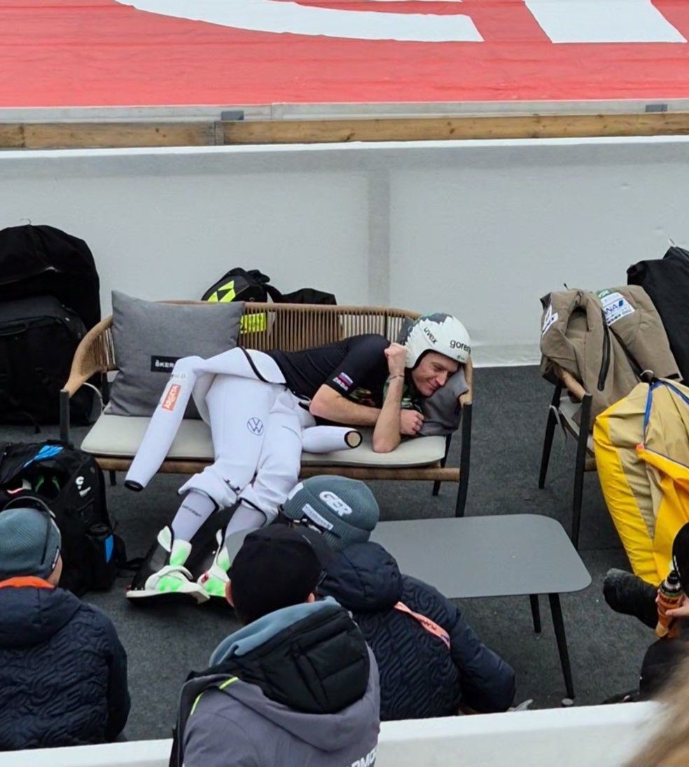 Paulina🕊 tweet media