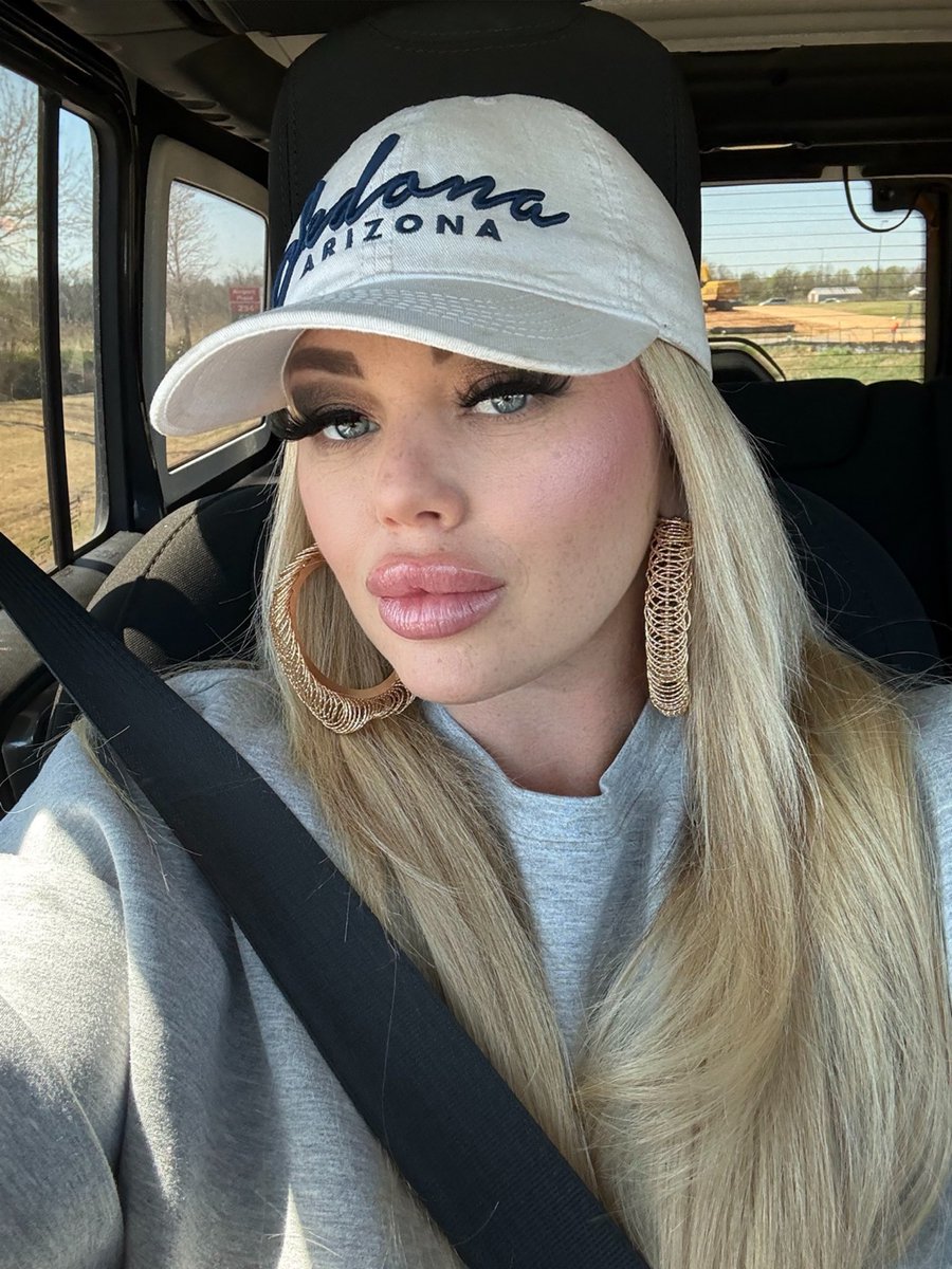 Katrina Thicc tweet media