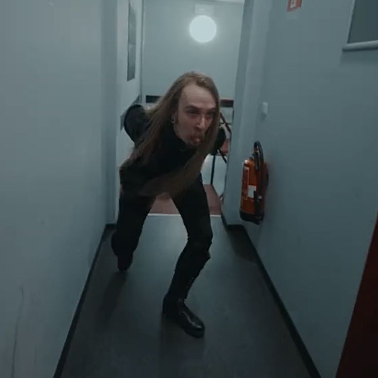 Liam (C0mms FULL!!) || #goingjohnmode tweet media